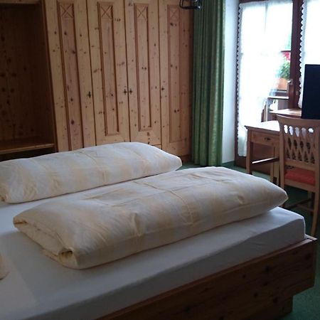 Zum Schweizerbartl Garmisch-Partenkirchen Quarto foto