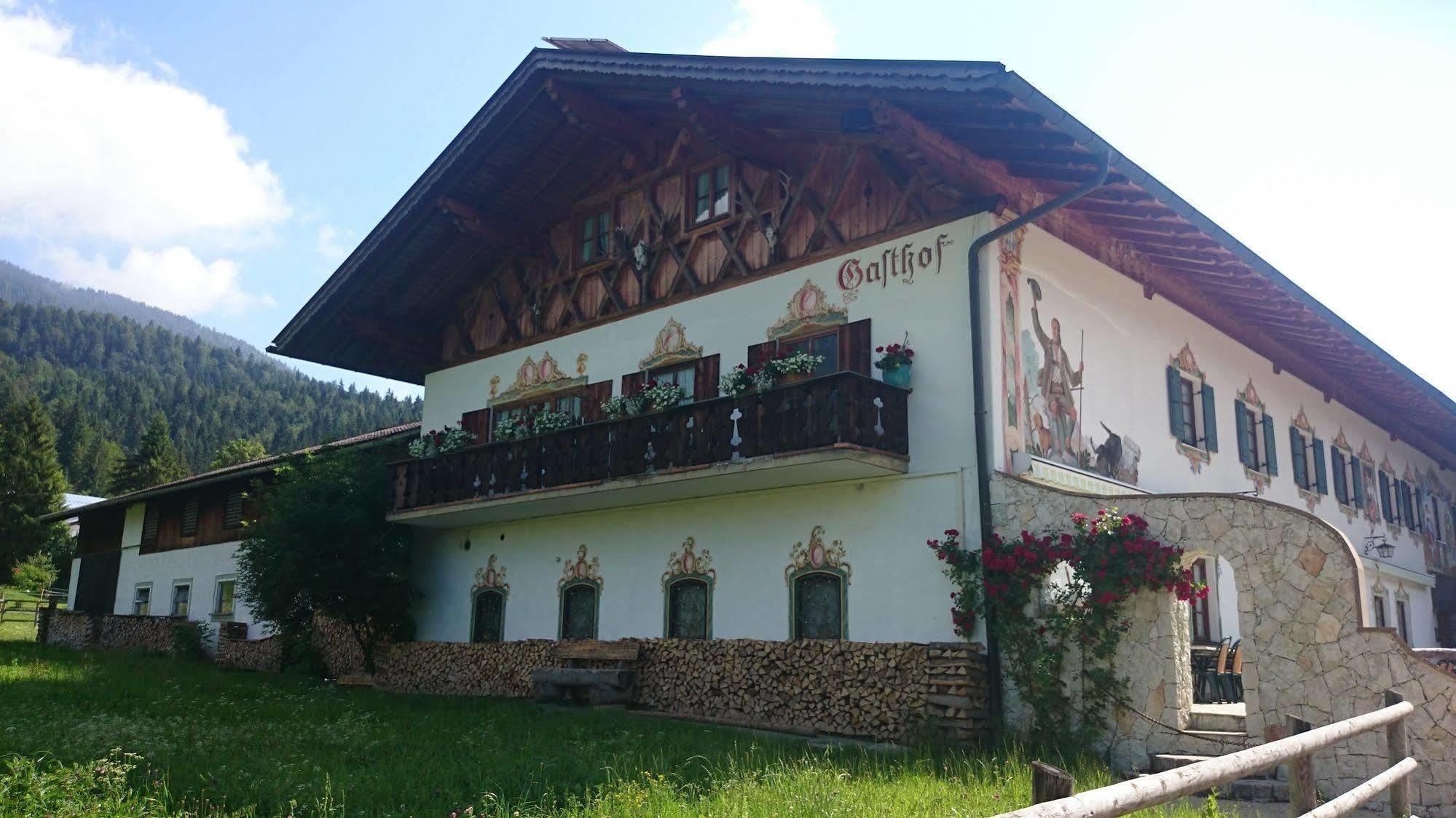 Zum Schweizerbartl Garmisch-Partenkirchen Exterior foto